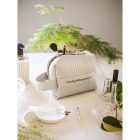 hi!dea neszeszer Gili bézs