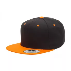 Classics Snapback 2-Tone Cap