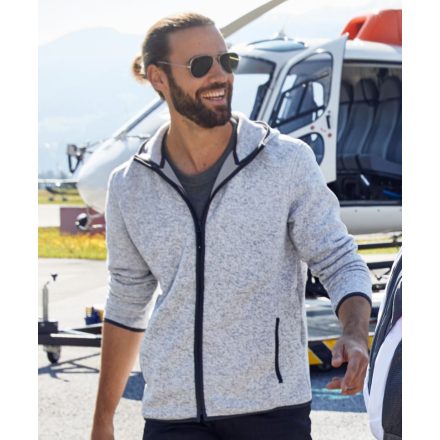 James & Nicholson Men